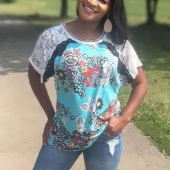 Boutique Simplified All Mixed Up Lace Tunic Top