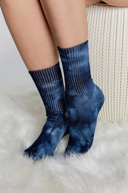 Iris & Rainbow Boutique #B11 Tie Dye Socks New Arrivals 3 Iris & Rainbow Boutique #B11 Tie Dye Socks New Arrivals