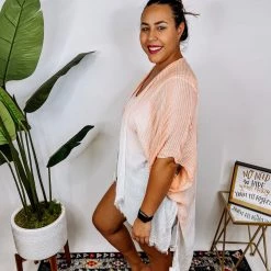 Iris & Rainbow Boutique #N323 Wispy Ombre Kimono