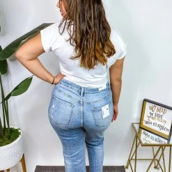 Iris & Rainbow Boutique #M993 Absolutely Still Vervet Jeans 10 Iris & Rainbow Boutique #M993 Absolutely Still Vervet Jeans