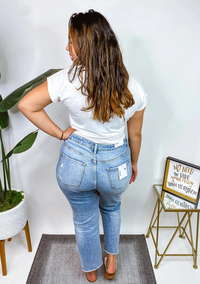 Iris & Rainbow Boutique #M993 Absolutely Still Vervet Jeans 6 Iris & Rainbow Boutique #M993 Absolutely Still Vervet Jeans