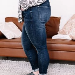 Iris & Rainbow Boutique New Arrivals L902 I'm Feeling My Best Self Judy Blue Tummy Control Jeans 16 Iris & Rainbow Boutique New Arrivals L902 I'm Feeling My Best Self Judy Blue Tummy Control Jeans