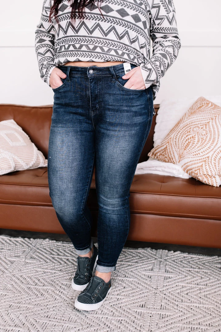 Iris & Rainbow Boutique New Arrivals L902 I'm Feeling My Best Self Judy Blue Tummy Control Jeans 6 Iris & Rainbow Boutique New Arrivals L902 I'm Feeling My Best Self Judy Blue Tummy Control Jeans