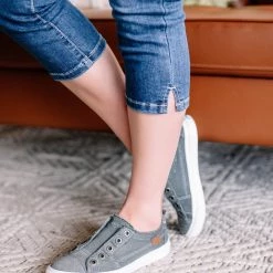 Iris & Rainbow Boutique #L974 It's High Time Capri Judy Blue Jeans New Arrivals