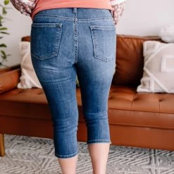 Iris & Rainbow Boutique #L974 It's High Time Capri Judy Blue Jeans New Arrivals