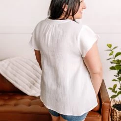 No Ship Drop Ship In The Wind Flutter Top In Fresh White