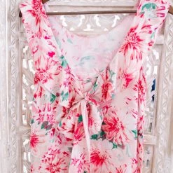 No Ship Drop Ship Paradise Found Sleeveless Top New Arrivals
