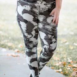 No Ship Drop Ship New Arrivals Strong To The Core In White Cloud Athletic Leggings