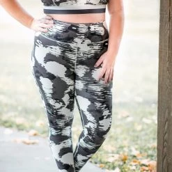 No Ship Drop Ship New Arrivals Strong To The Core In White Cloud Athletic Leggings