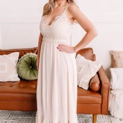 No Ship Drop Ship New Arrivals #M351 XOXO Oh A Whim Crochet Maxi Dress (Natural)