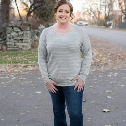 No Ship Drop Ship Skip The Line Top In Iced Gray New Arrivals