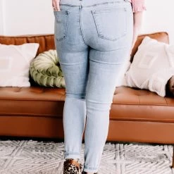 No Ship Drop Ship New Arrivals Step Into The Lightwash Judy Blue Jeggings