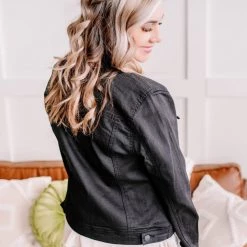 No Ship Drop Ship New Arrivals Back In Black Classic Denim Jacket