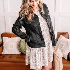 No Ship Drop Ship New Arrivals Back In Black Classic Denim Jacket