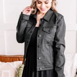 No Ship Drop Ship New Arrivals Back In Black Classic Denim Jacket