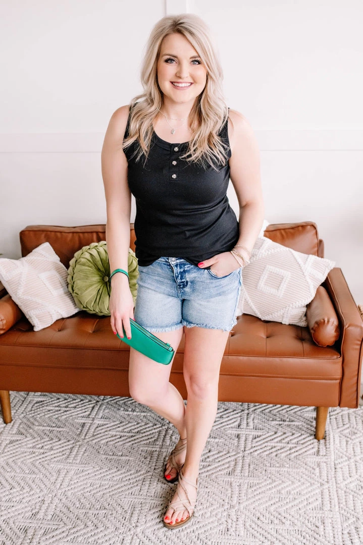 No Ship Drop Ship Don't Cut Me Off Mid Rise Judy Blue Shorts 9 No Ship Drop Ship Don't Cut Me Off Mid Rise Judy Blue Shorts