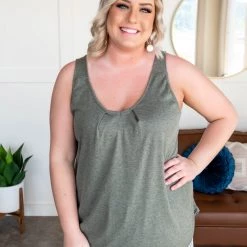 No Ship Drop Ship Playing The Field Green Sleeveless Top New Arrivals