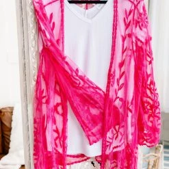 No Ship Drop Ship En Pointe V Neck Knit Top In White 39 No Ship Drop Ship En Pointe V Neck Knit Top In White