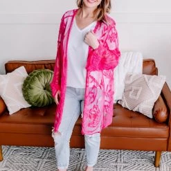 No Ship Drop Ship En Pointe V Neck Knit Top In White 32 No Ship Drop Ship En Pointe V Neck Knit Top In White