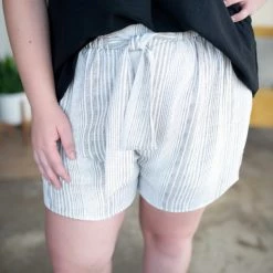 No Ship Drop Ship Consider It A Tie Cream Striped Shorts New Arrivals
