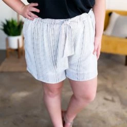 No Ship Drop Ship Consider It A Tie Cream Striped Shorts New Arrivals