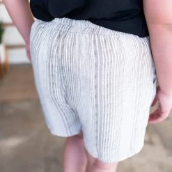 No Ship Drop Ship Consider It A Tie Cream Striped Shorts New Arrivals