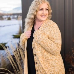 No Ship Drop Ship Just A Little Ruche Top In Black