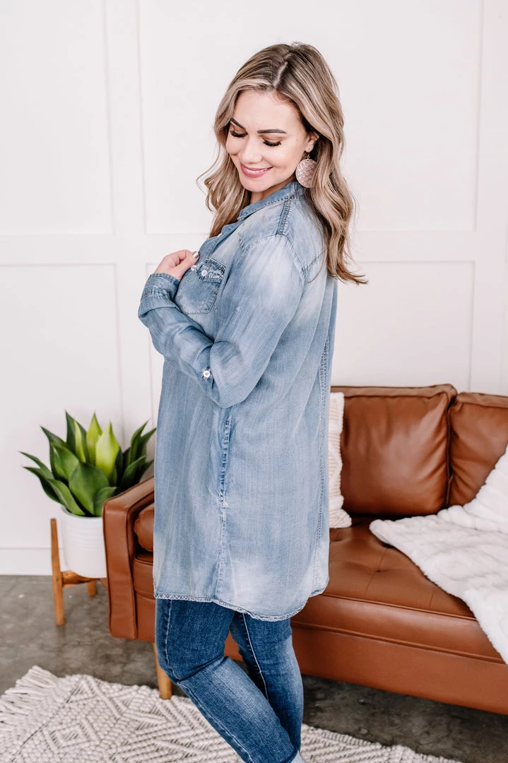 No Ship Drop Ship New Arrivals Worn Around The Edges Tunic In Denim 10 No Ship Drop Ship New Arrivals Worn Around The Edges Tunic In Denim