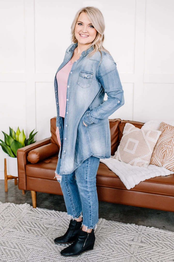 No Ship Drop Ship New Arrivals Worn Around The Edges Tunic In Denim 6 No Ship Drop Ship New Arrivals Worn Around The Edges Tunic In Denim