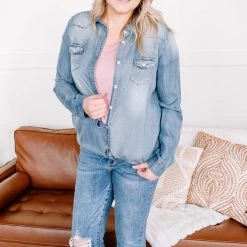 No Ship Drop Ship New Arrivals Worn Around The Edges Tunic In Denim 25 No Ship Drop Ship New Arrivals Worn Around The Edges Tunic In Denim