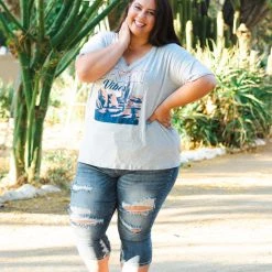 Boutique Simplified Desert Vibes Graphic Tee New Arrivals