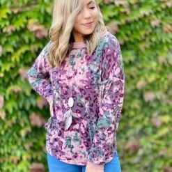 Boutique Simplified Delightfully Devious Long Sleeve Pullover