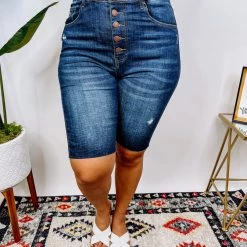 Iris & Rainbow Boutique #N312 Heat Waves Risen Bermuda Shorts