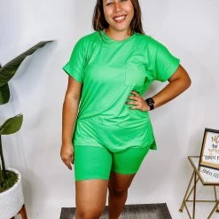 Iris & Rainbow Boutique #N309 Hot Fun In The Summertime (Zenana) New Arrivals