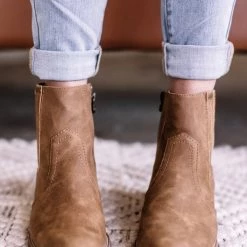 No Ship Drop Ship Blowfish Caitlynn Boots In Brown Prospector