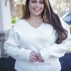 Boutique Simplified New Arrivals Glacier Solid Knit Sweater