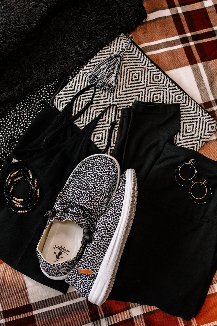 No Ship Drop Ship New Arrivals Corky's Black Leopard Kayak 6 No Ship Drop Ship New Arrivals Corky's Black Leopard Kayak