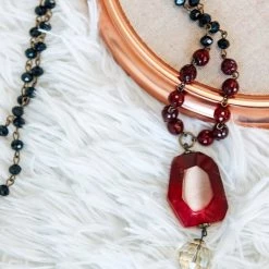 Iris & Rainbow Boutique New Arrivals #H588 Nights Of Fuchsia Necklace