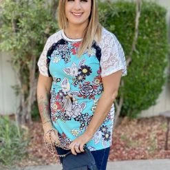 Boutique Simplified All Mixed Up Lace Tunic Top