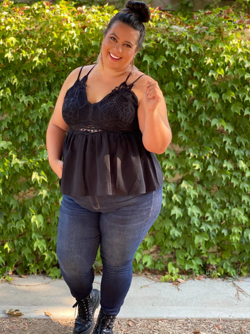 Boutique Simplified Opal Lace Trim Cami Top In Black 8 Boutique Simplified Opal Lace Trim Cami Top In Black