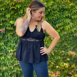 Boutique Simplified Opal Lace Trim Cami Top In Black 16 Boutique Simplified Opal Lace Trim Cami Top In Black