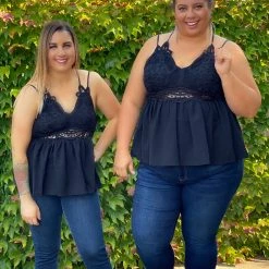 Boutique Simplified Opal Lace Trim Cami Top In Black