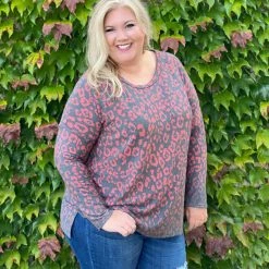 Boutique Simplified New Arrivals Kiss Of Life Long Sleeve Top