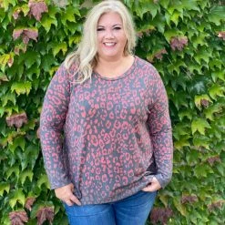 Boutique Simplified New Arrivals Kiss Of Life Long Sleeve Top