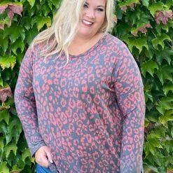 Boutique Simplified New Arrivals Kiss Of Life Long Sleeve Top