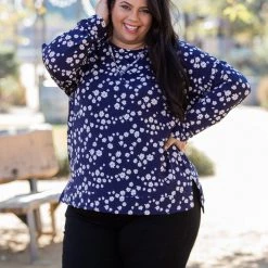 Boutique Simplified Navy And Daisy Long Sleeve Top