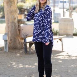 Boutique Simplified Navy And Daisy Long Sleeve Top