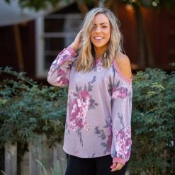 Boutique Simplified Totally Smitten Cold Shoulder New Arrivals