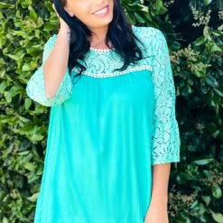 Boutique Simplified Pearls And Lace 3/4 Sleeve Top New Arrivals