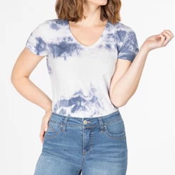 Iris & Rainbow Boutique #B159 Summer Dreams Cuffed Shorts (Medium Wash) New Arrivals